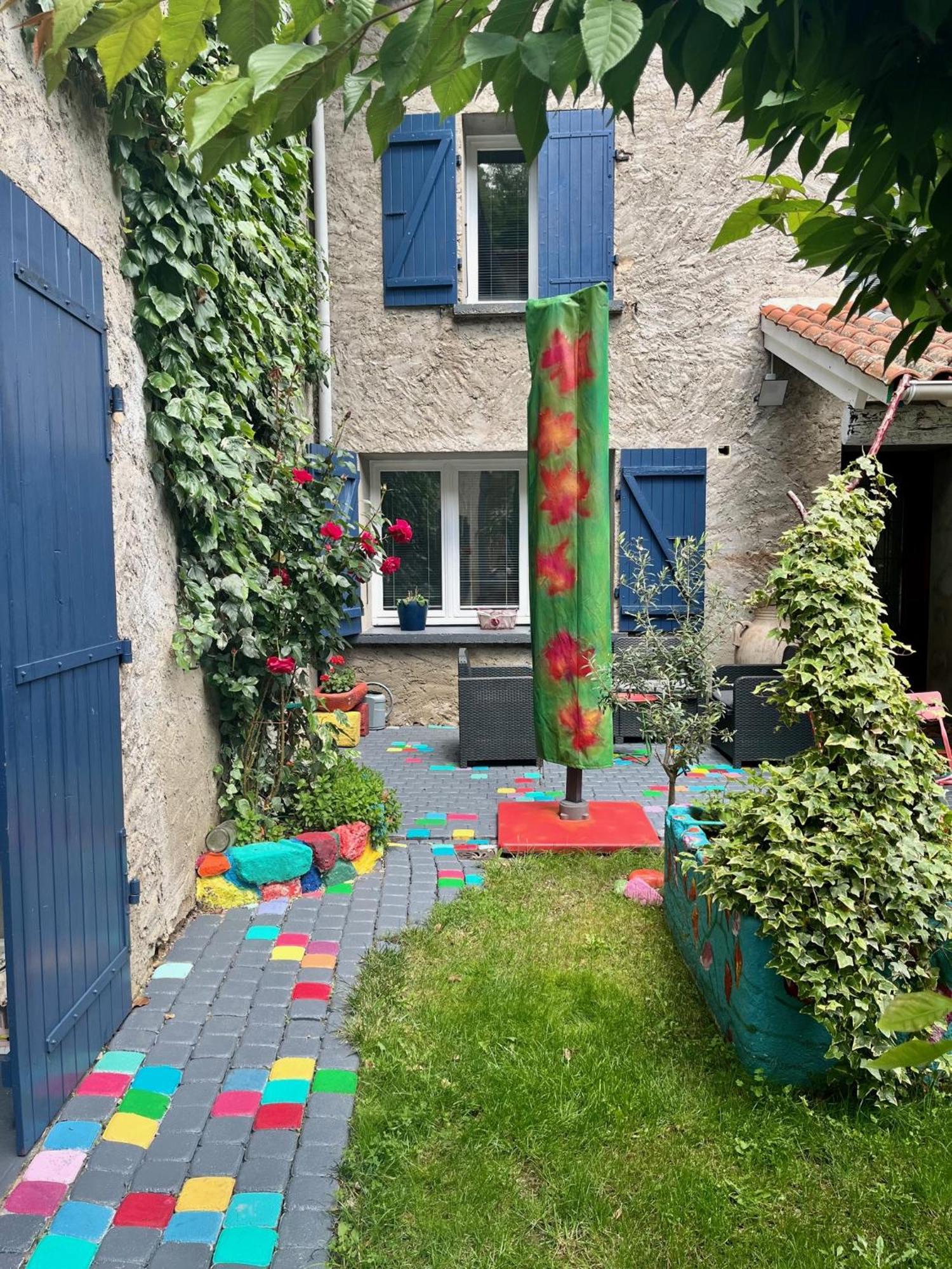 Appartement Art De Vivre En Couleurs à Malleval Extérieur photo